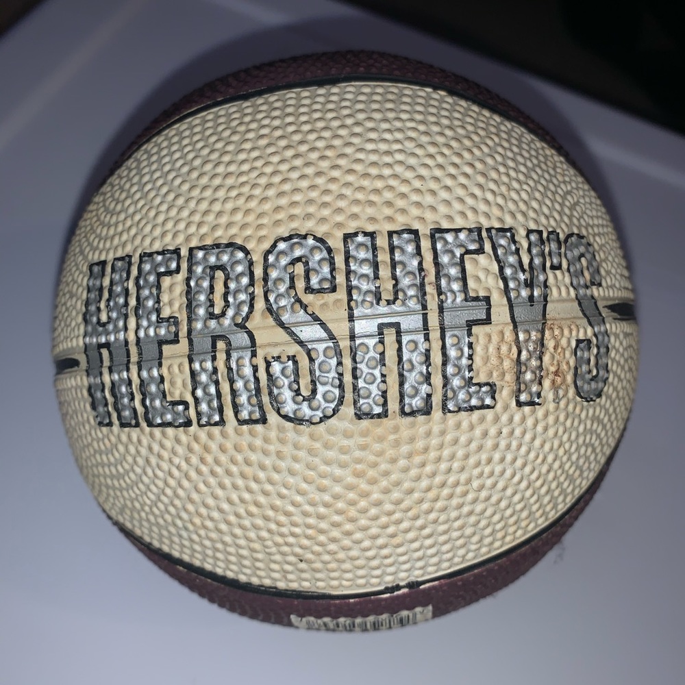 Small Basketball - Picture 2 of 2